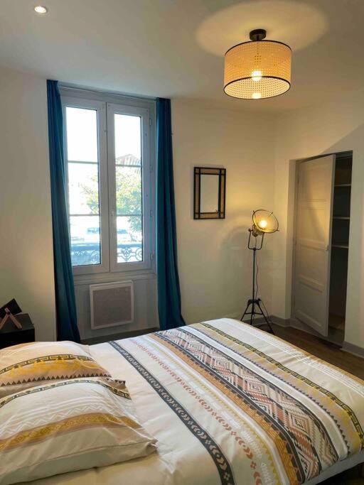 T2 Face Gare Sncf Appart Hotel Le Cygne 1 부르주 외부 사진